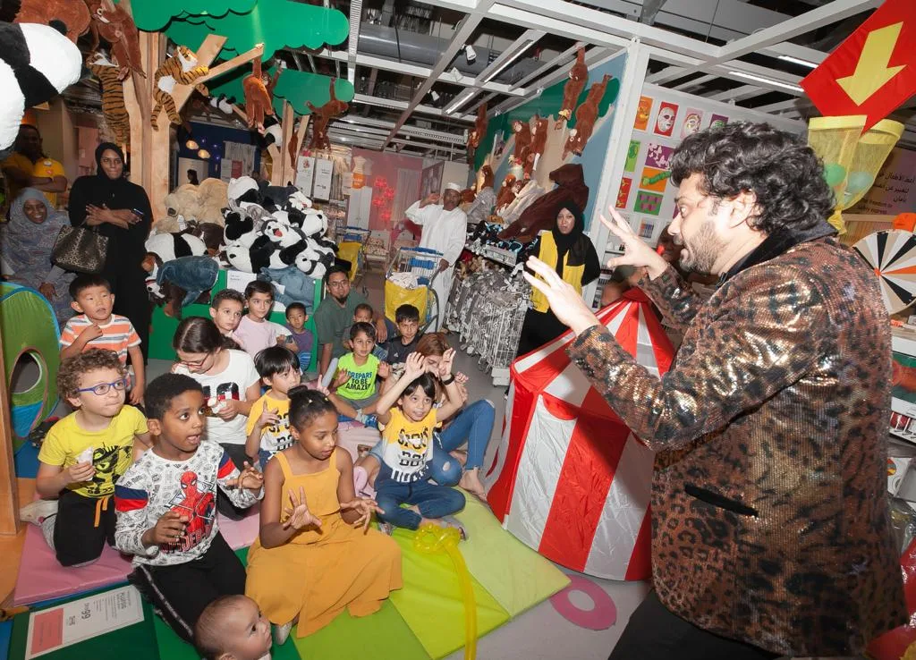 Kids entertainment in Singapore - balloon twisting, face painting, magic shows photo 12