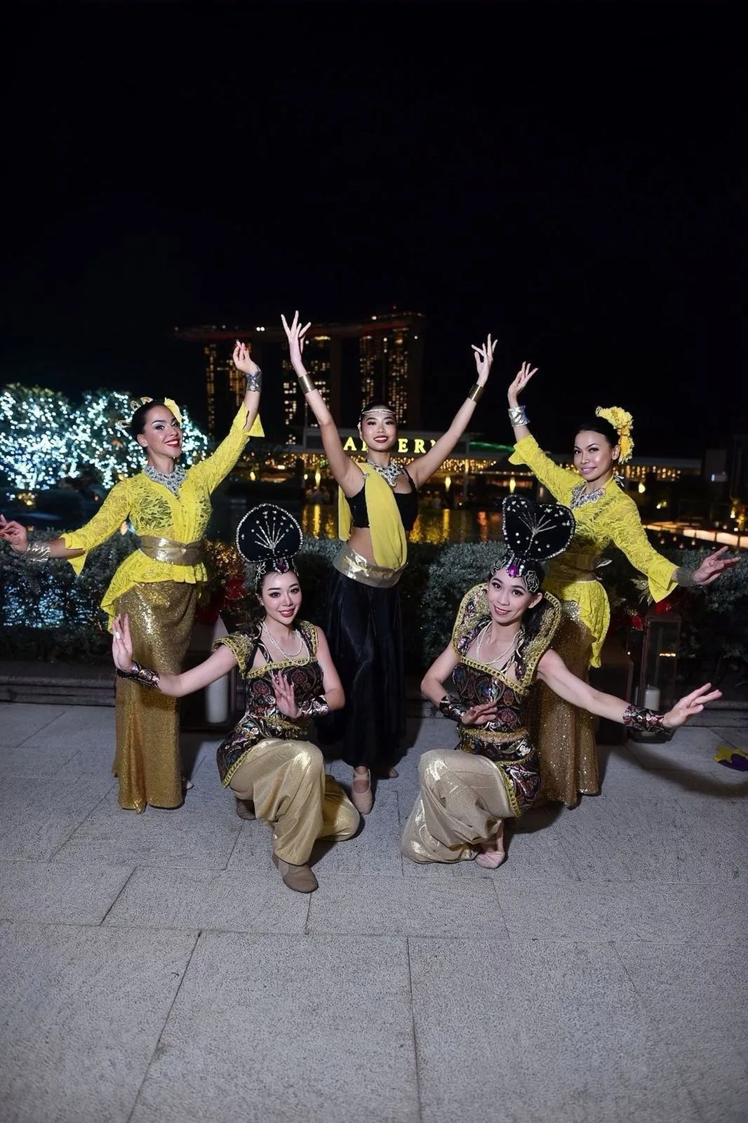 Belly Dancers performance at corporate event in Singapore - photo 3