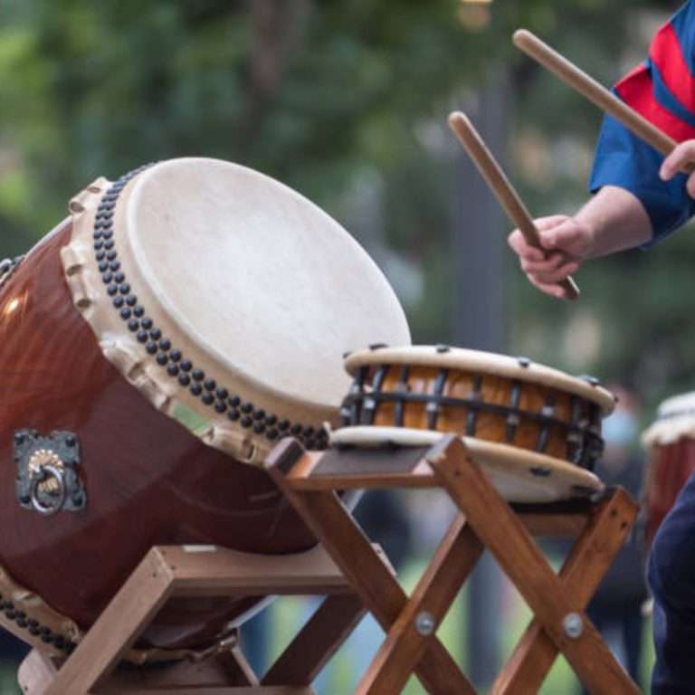 Hire Chinese Drummers in Singapore Bella Entertainment