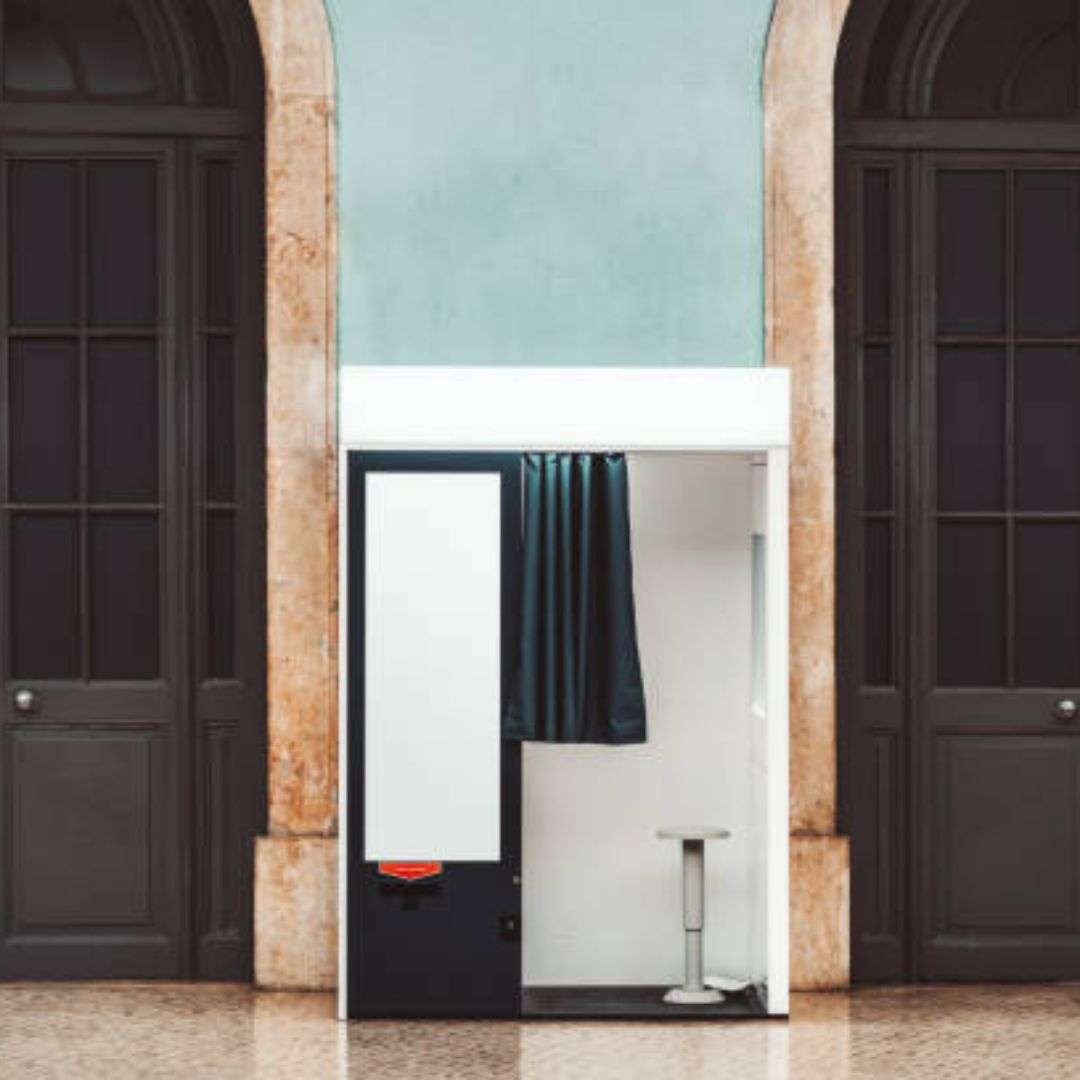 Photo Booth Rental Singapore: Prices, Types and What to Check