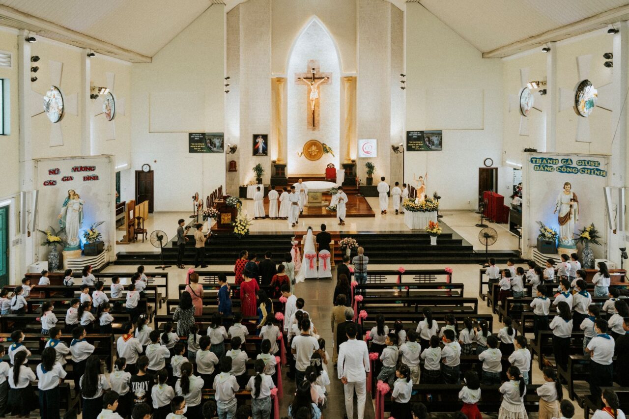Church Wedding Angbao Rate Guide for Singapore Guests